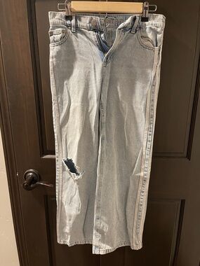 Light Wash Straight-Leg Jeans with Side Stripe
